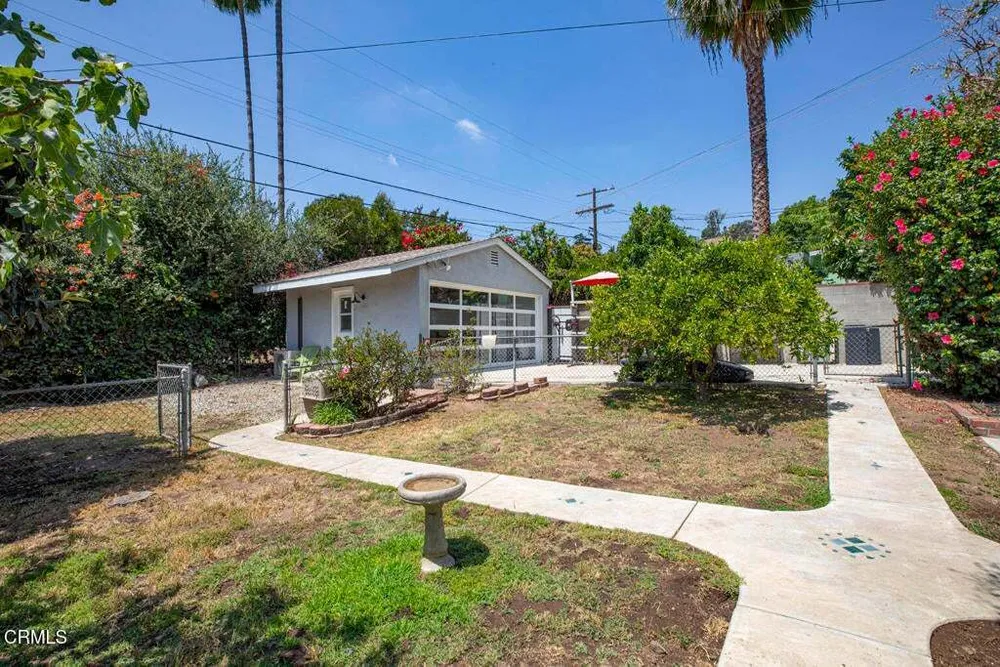 2330 Yosemite Dr, Eagle Rock, CA 90041