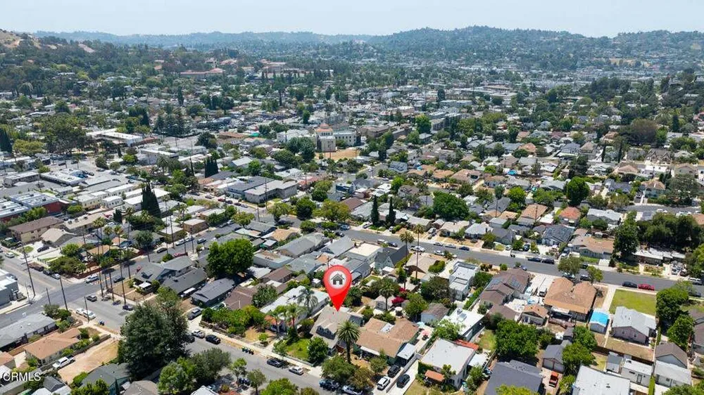 2330 Yosemite Dr, Eagle Rock, CA 90041