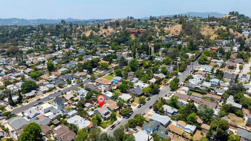 2330 Yosemite Dr, Eagle Rock, CA 90041