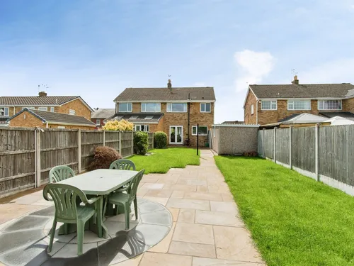 Church Road, Normantonphoto