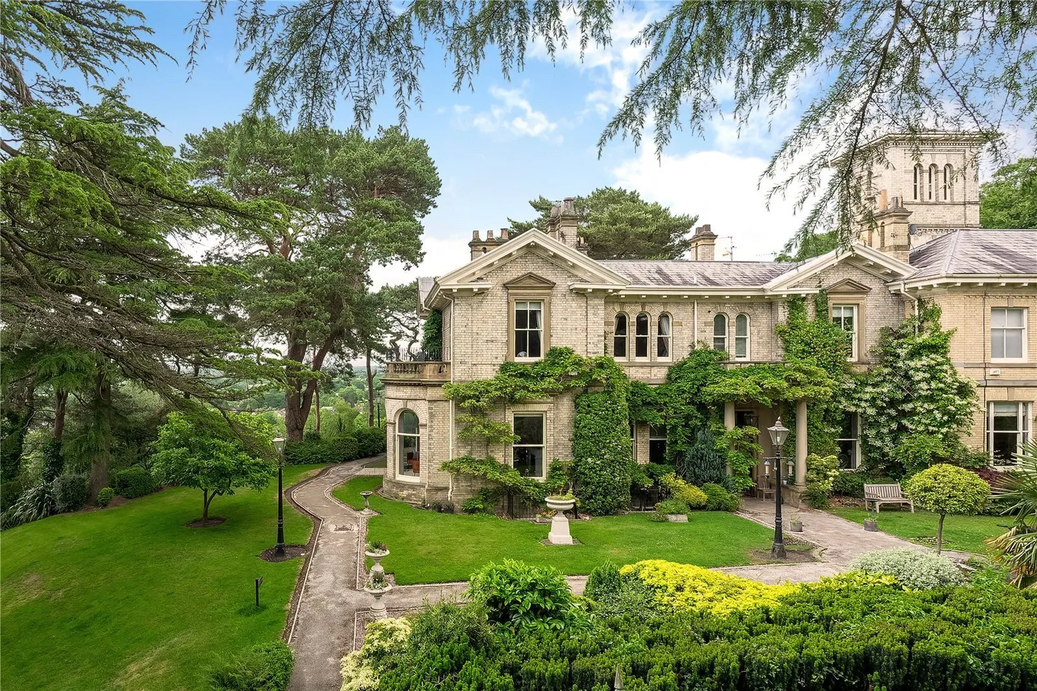 Woodbrook Road, Alderley Edge, SK9 photo 17
