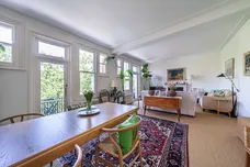 Prince Of Wales Drive, London, SW11 photo 1