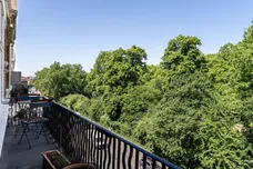 Prince Of Wales Drive, London, SW11 photo 3