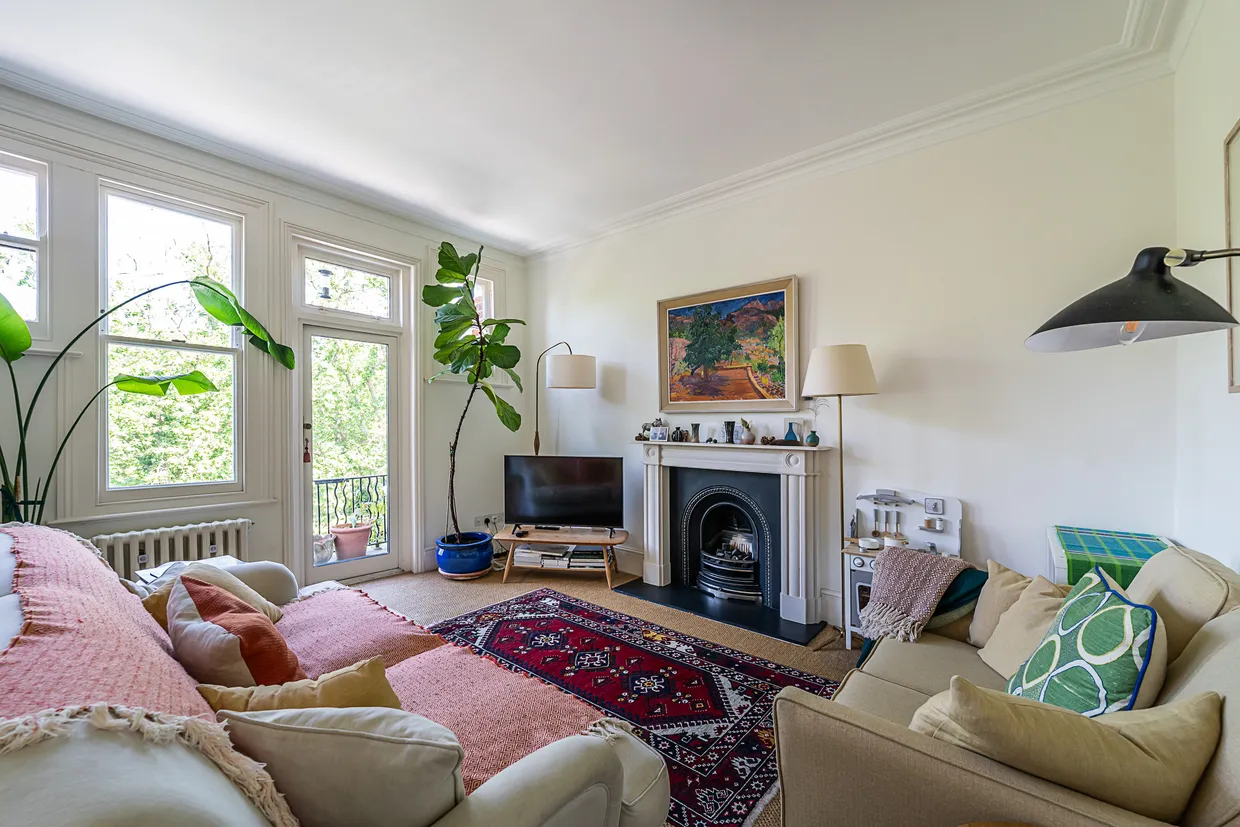 Prince Of Wales Drive, London, SW11 photo 5