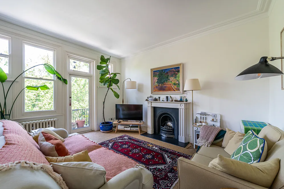 Prince Of Wales Drive, London, SW11 photo 5