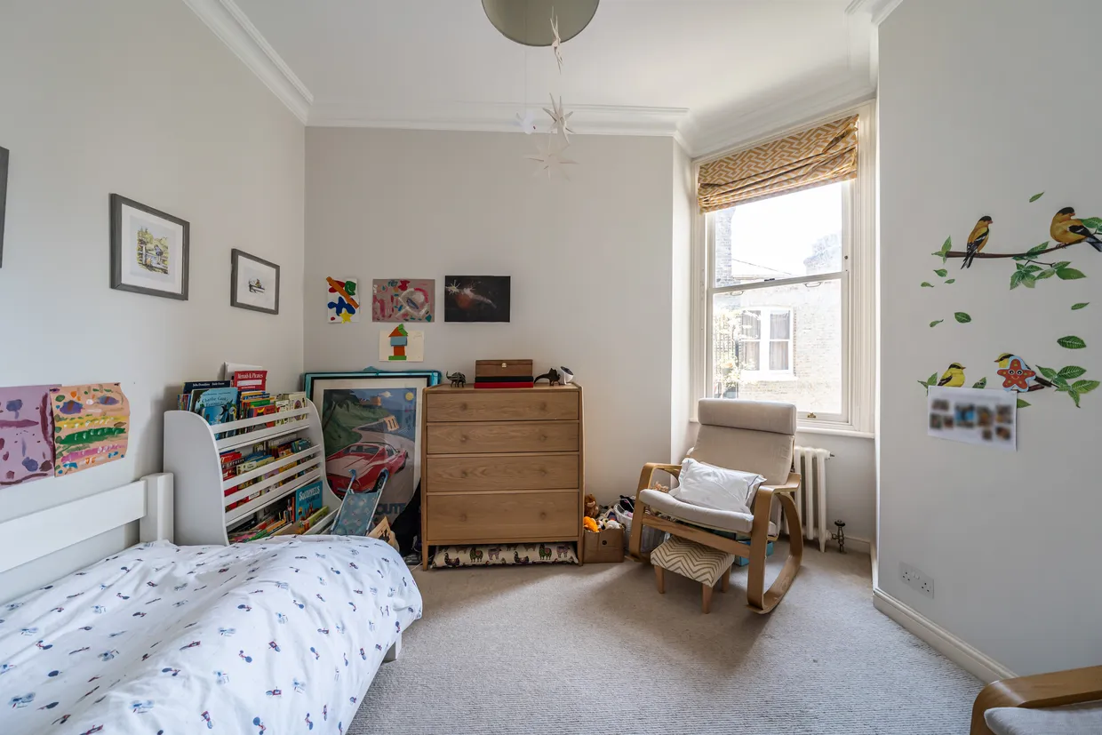 Prince Of Wales Drive, London, SW11 photo 14