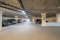 Park Road, London, N8 photo 11
