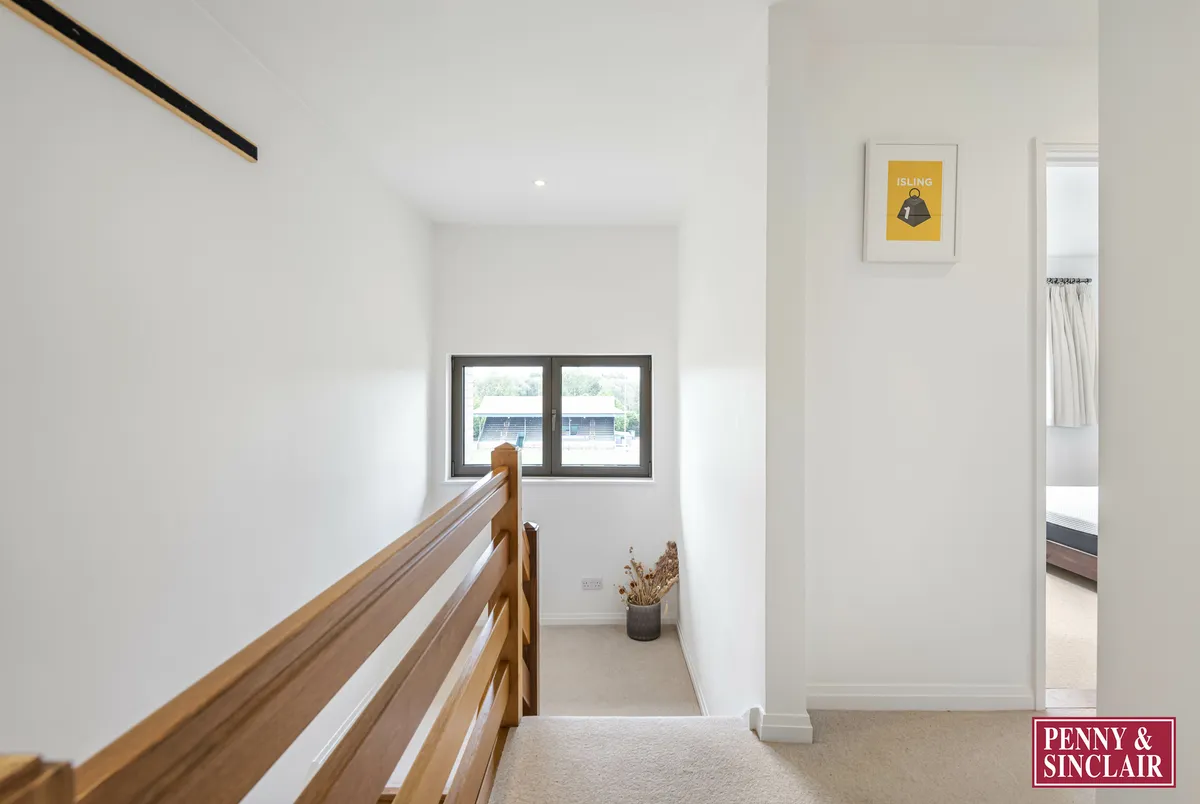 Bannister Close, Oxford, OX4