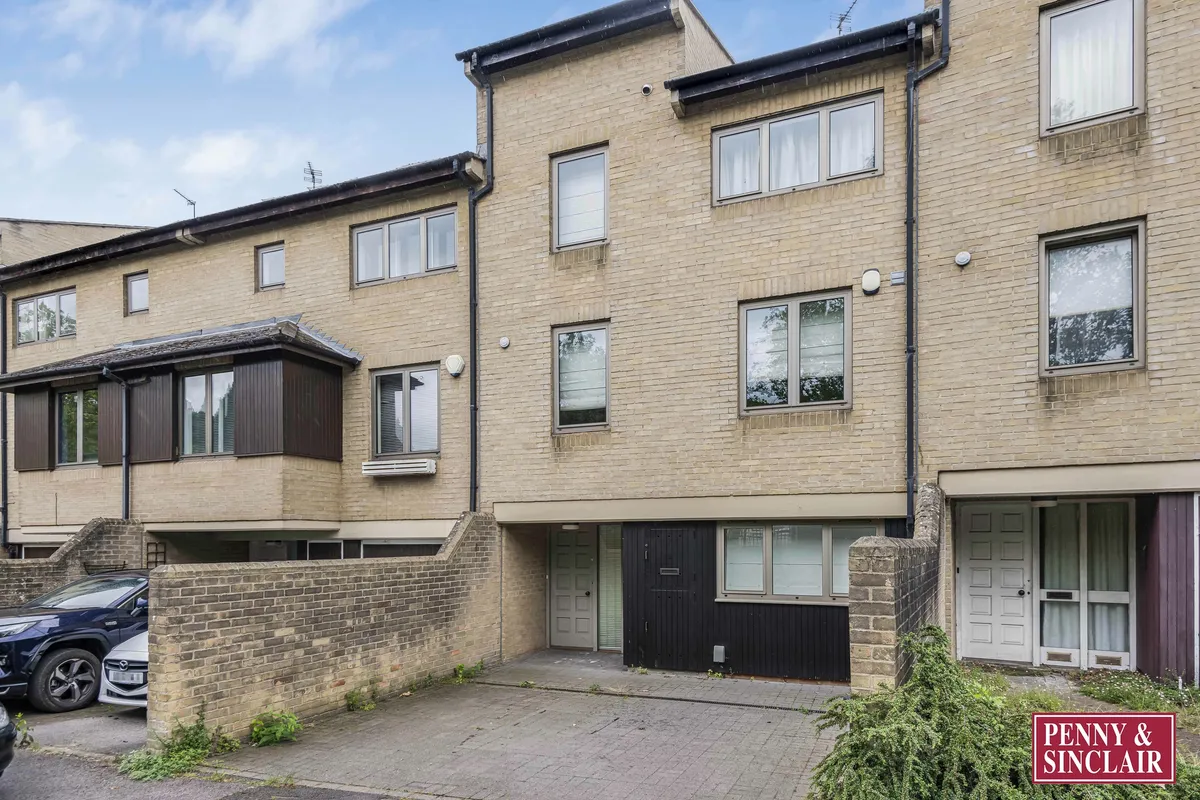 Bannister Close, Oxford, OX4
