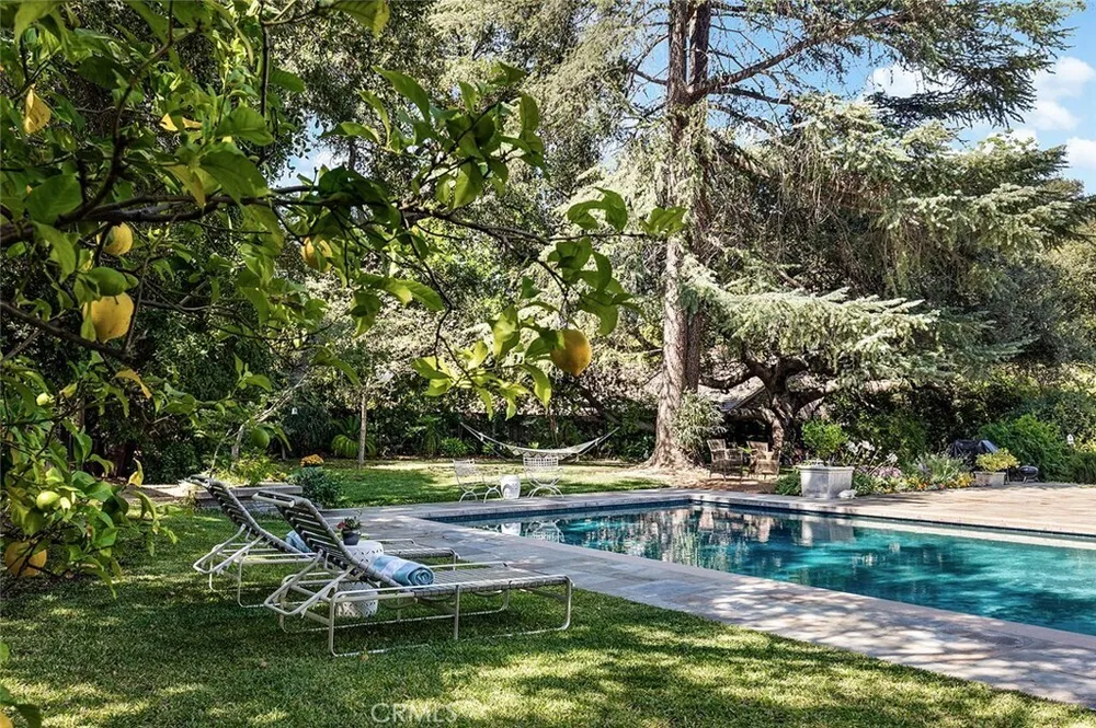 275 Hacienda Dr, Arcadia, CA 91006