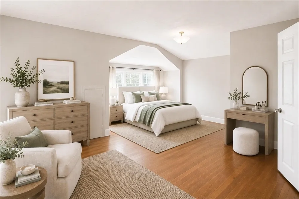 176 Washington St, Dedham, MA 02026