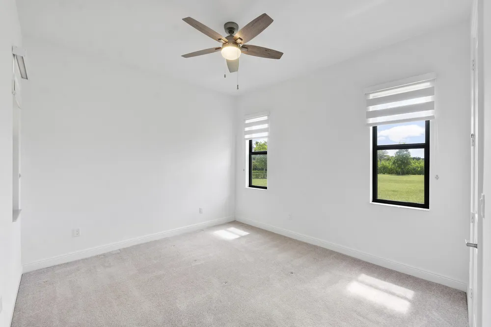 12745 Bayside Ct, Parkland, FL 33076