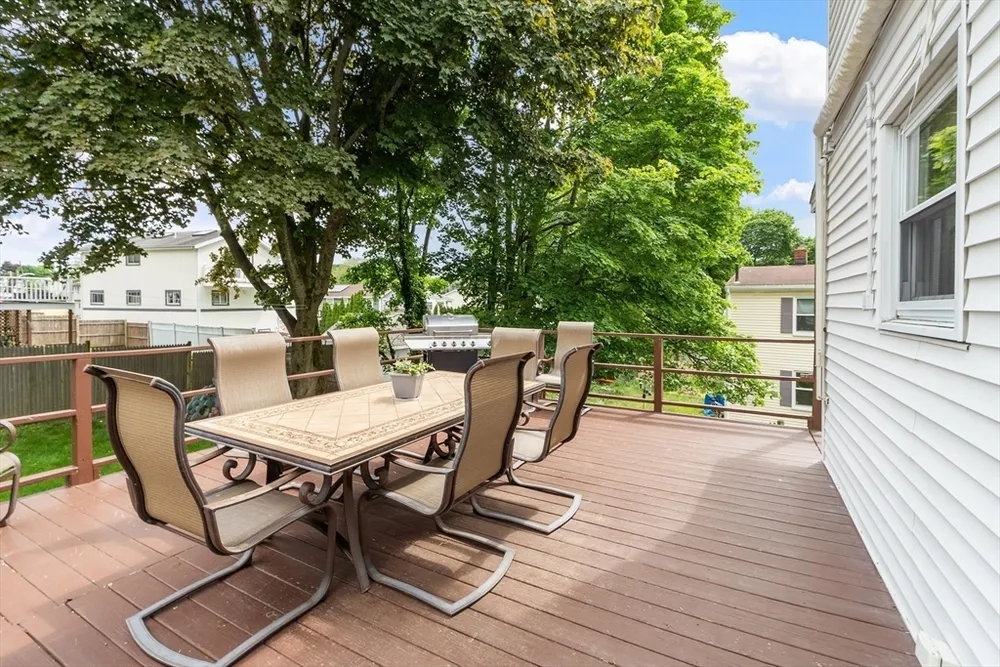 41 Ord St, Salem, MA 01970