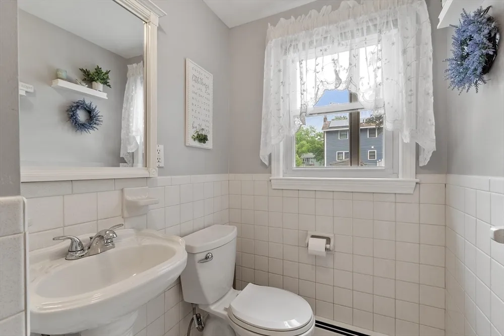 41 Ord St, Salem, MA 01970