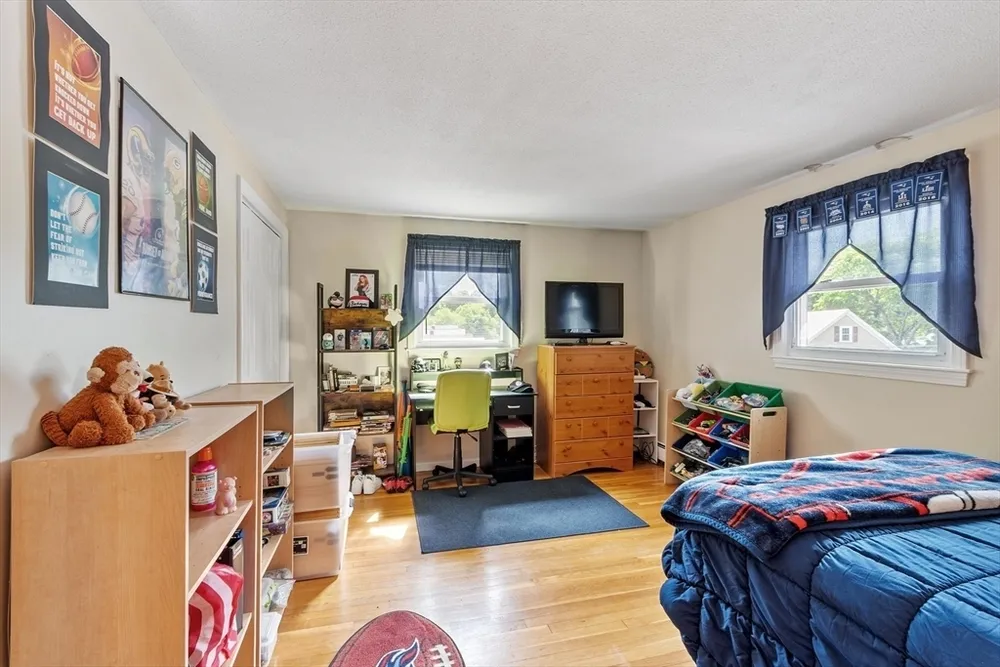41 Ord St, Salem, MA 01970