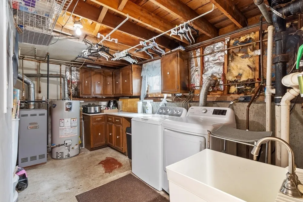 41 Ord St, Salem, MA 01970