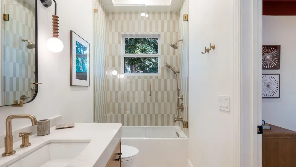 2825 Hackney Rd, Weston, FL 33331