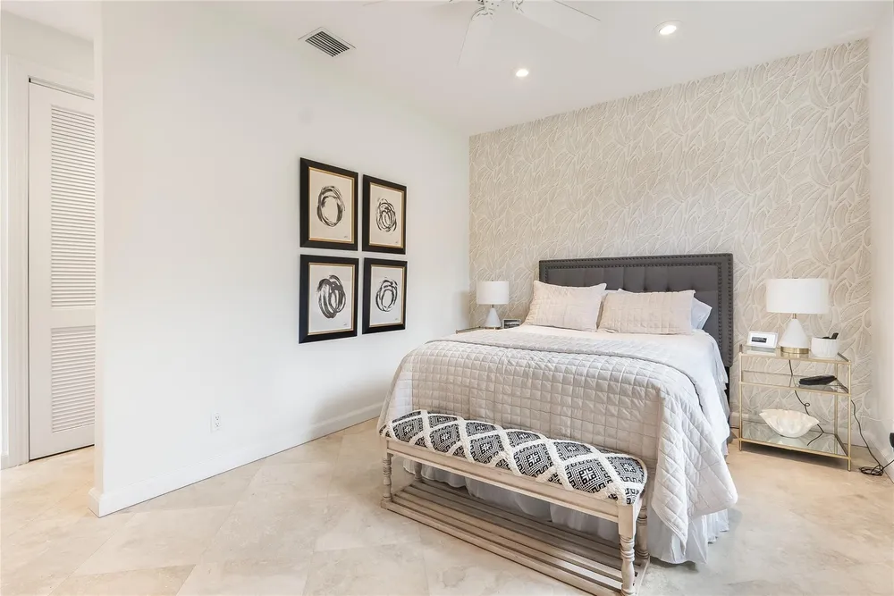 2825 Hackney Rd, Weston, FL 33331