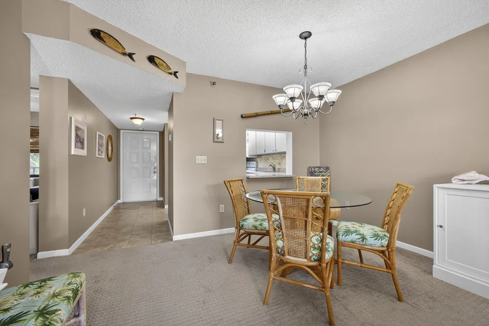 896 S Federal Hwy, Lantana, FL 33462
