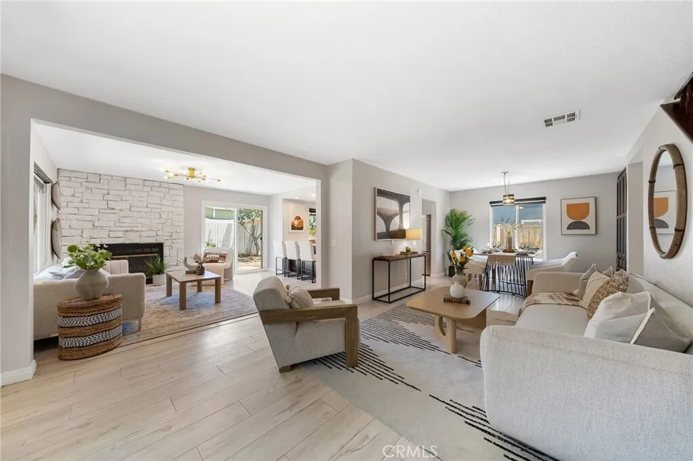 808 S California Ave, Monrovia, CA 91016