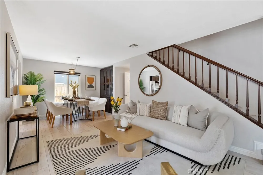 808 S California Ave, Monrovia, CA 91016