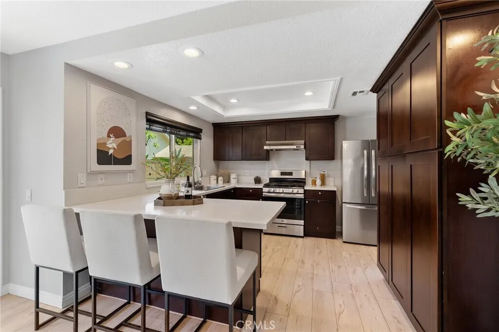 808 S California Ave, Monrovia, CA 91016
