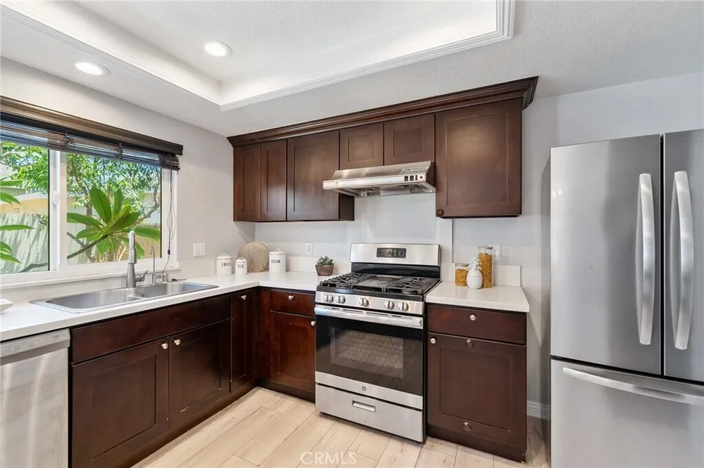 808 S California Ave, Monrovia, CA 91016