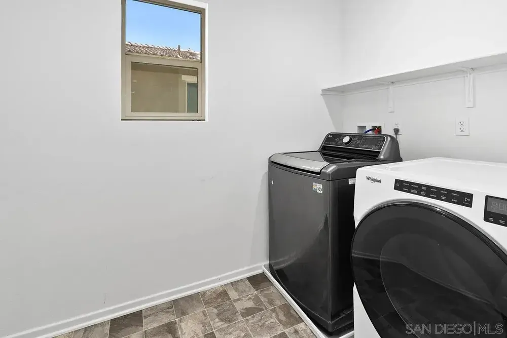 4872 Goldfinch St, Hemet, CA 92545