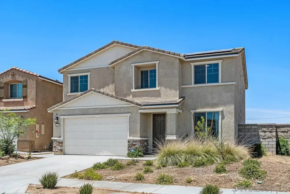4872 Goldfinch St, Hemet, CA 92545