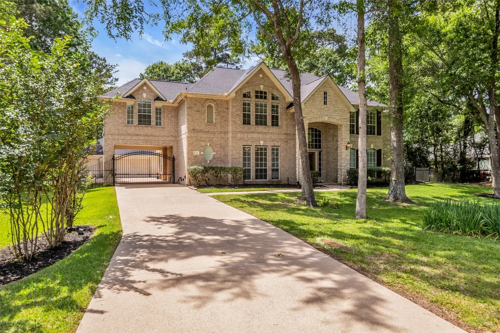 10419 Clubhouse Circle, Magnolia, TX 77354