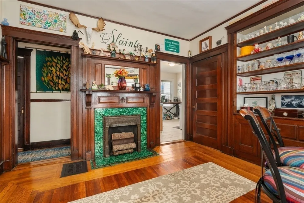 124 Brooks St, Boston, MA 02135