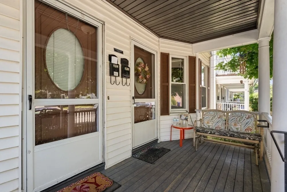 124 Brooks St, Boston, MA 02135
