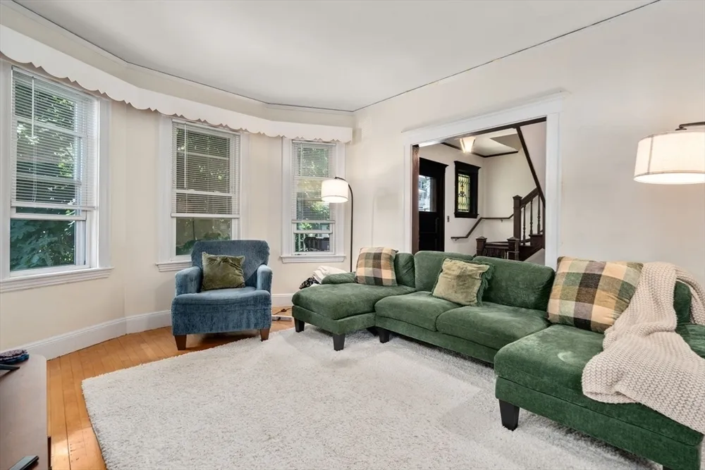 124 Brooks St, Boston, MA 02135