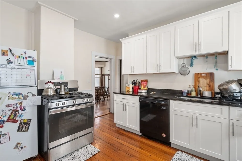 124 Brooks St, Boston, MA 02135
