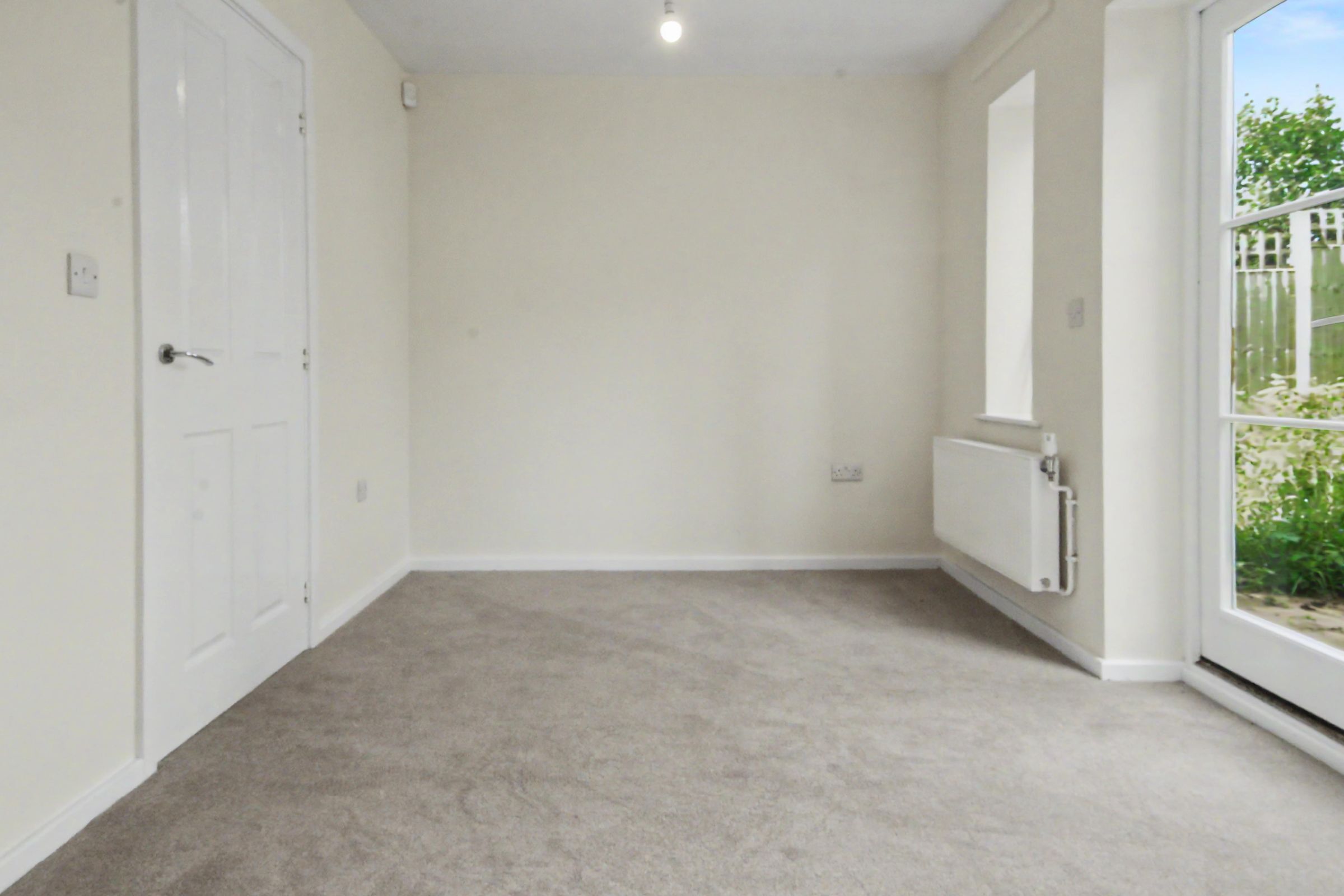 Meadow View, Atherstone Image 5