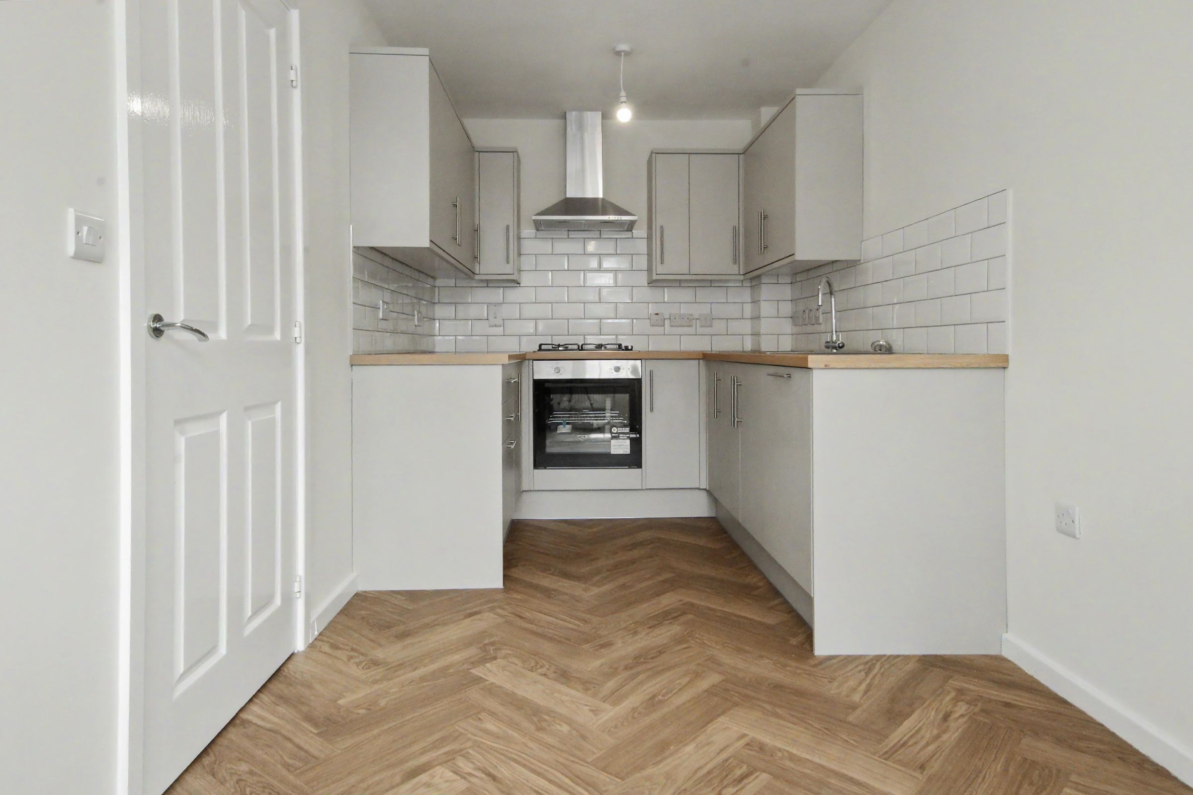 Meadow View, Atherstone Image 6
