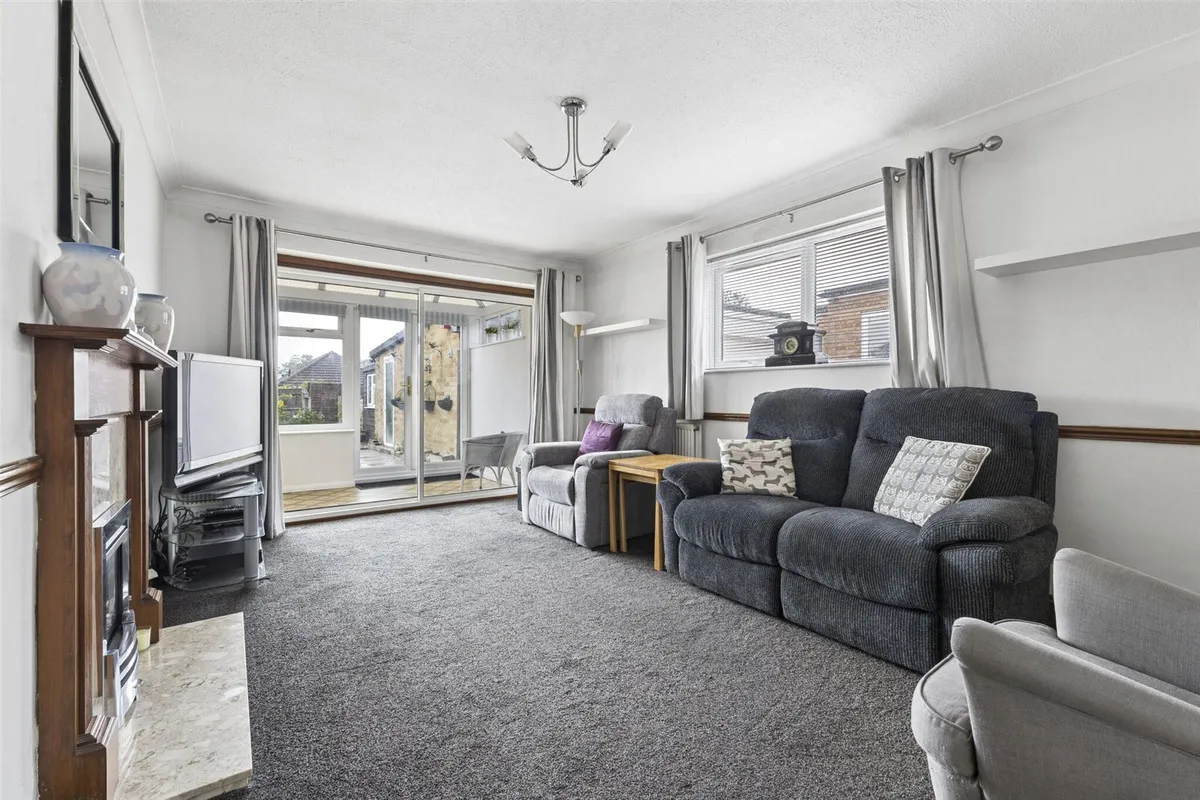 Widmore Road, Basingstoke, RG22