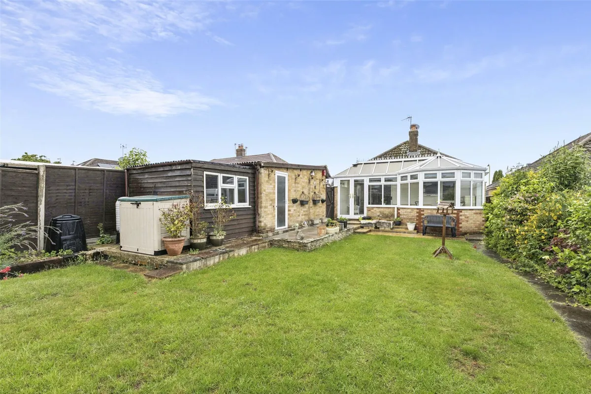 Widmore Road, Basingstoke, RG22