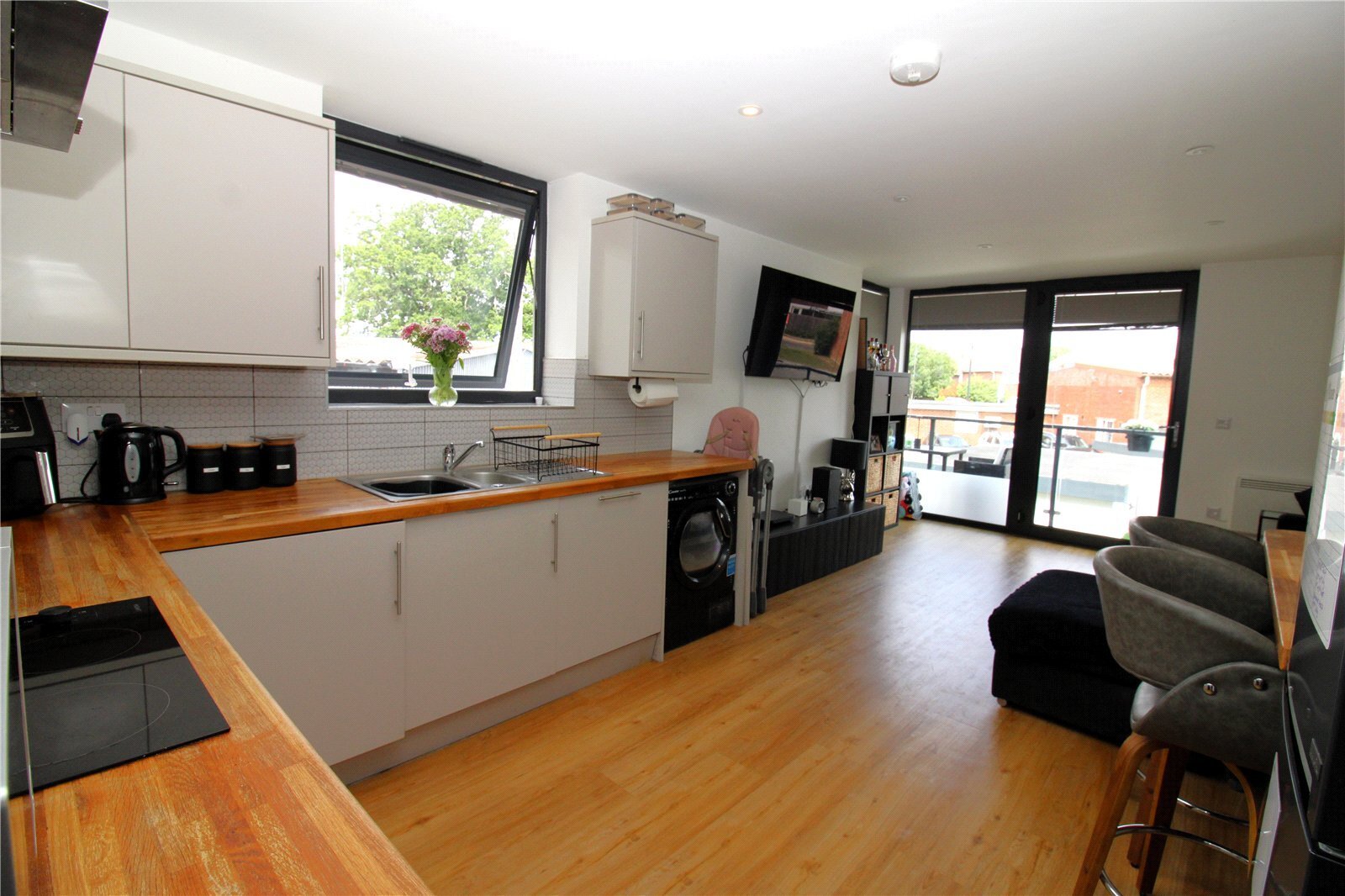 Stow Crescent, Fareham, Hampshire, PO15 Image 3
