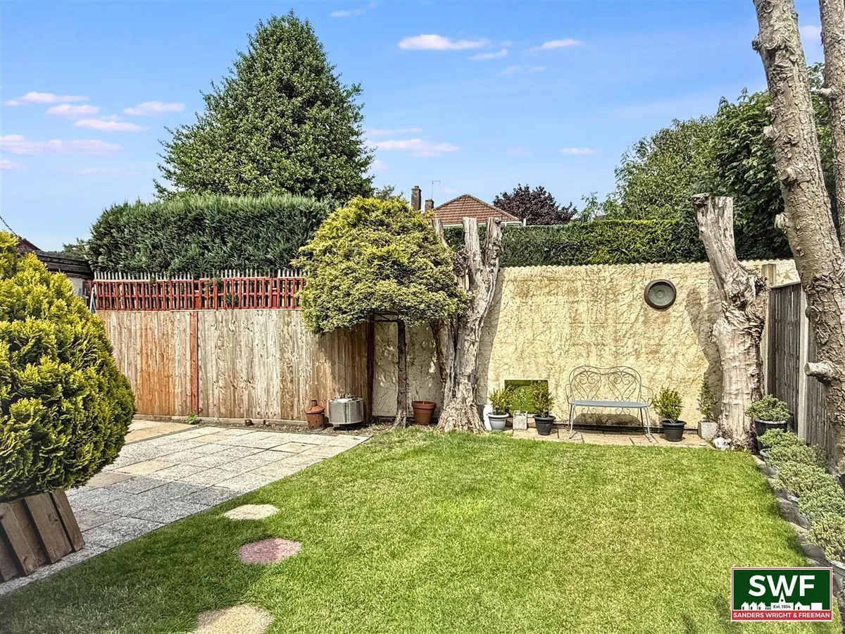 Church Road, Bradmore,