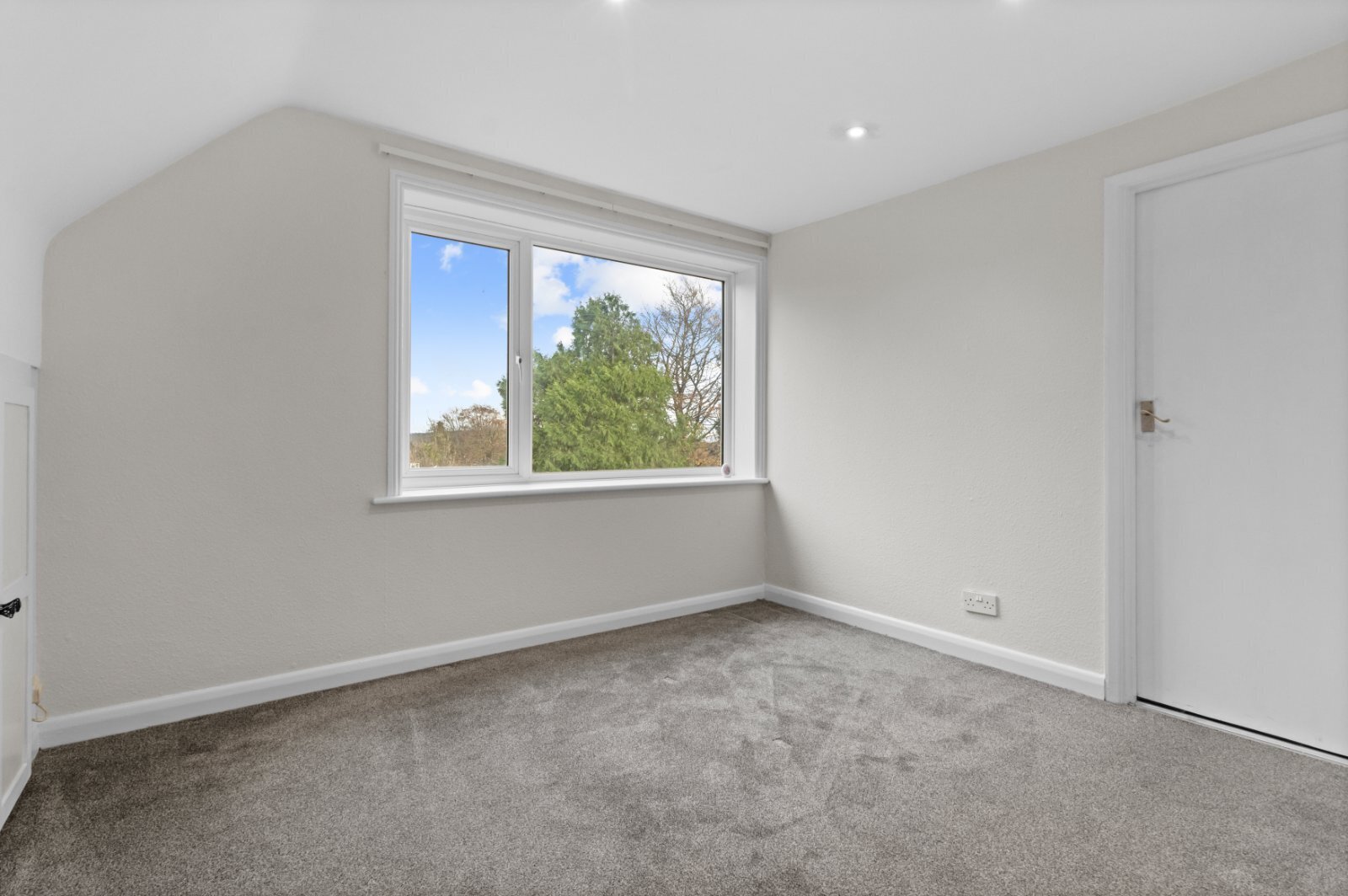 Crowborough Hill, Crowborough, East Sussex, TN6 Image 5