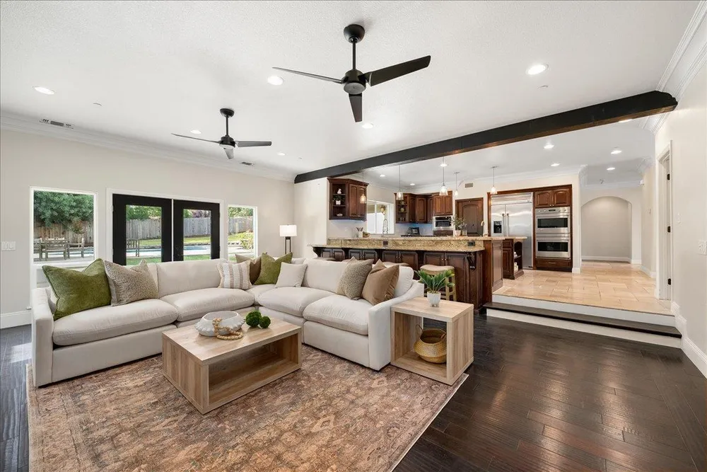 6817 Rappahannock Way, Carmichael, CA 95608