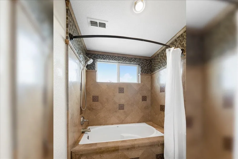 6817 Rappahannock Way, Carmichael, CA 95608