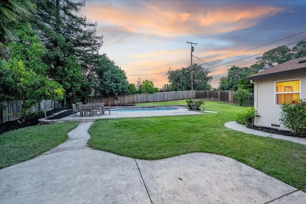 6817 Rappahannock Way, Carmichael, CA 95608