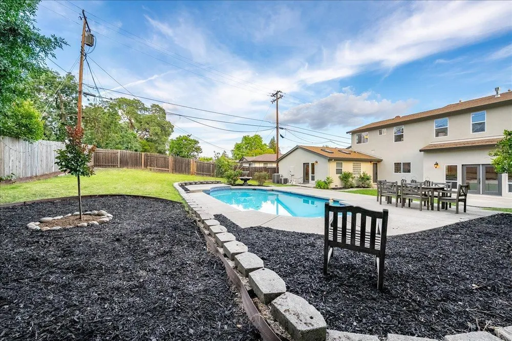 6817 Rappahannock Way, Carmichael, CA 95608