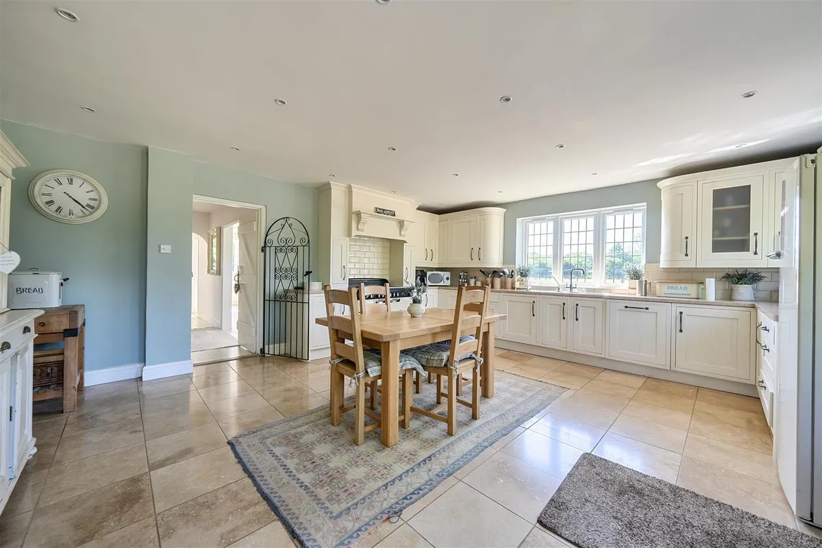 Staplehurst, Tonbridge, Kent