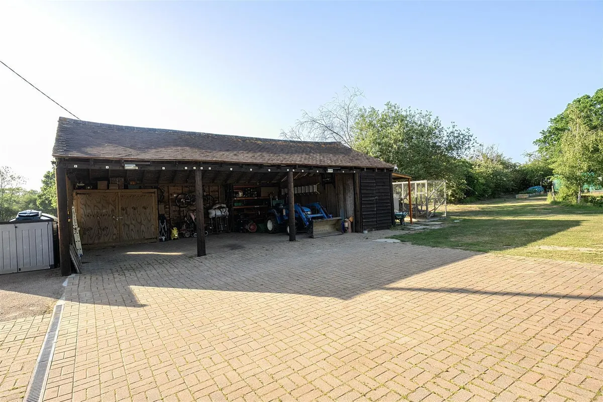 Staplehurst, Tonbridge, Kent