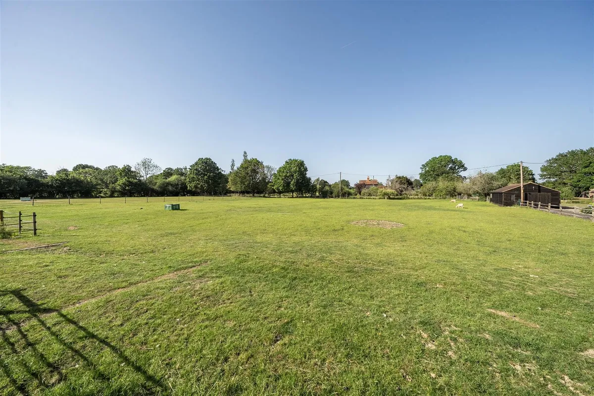 Staplehurst, Tonbridge, Kent
