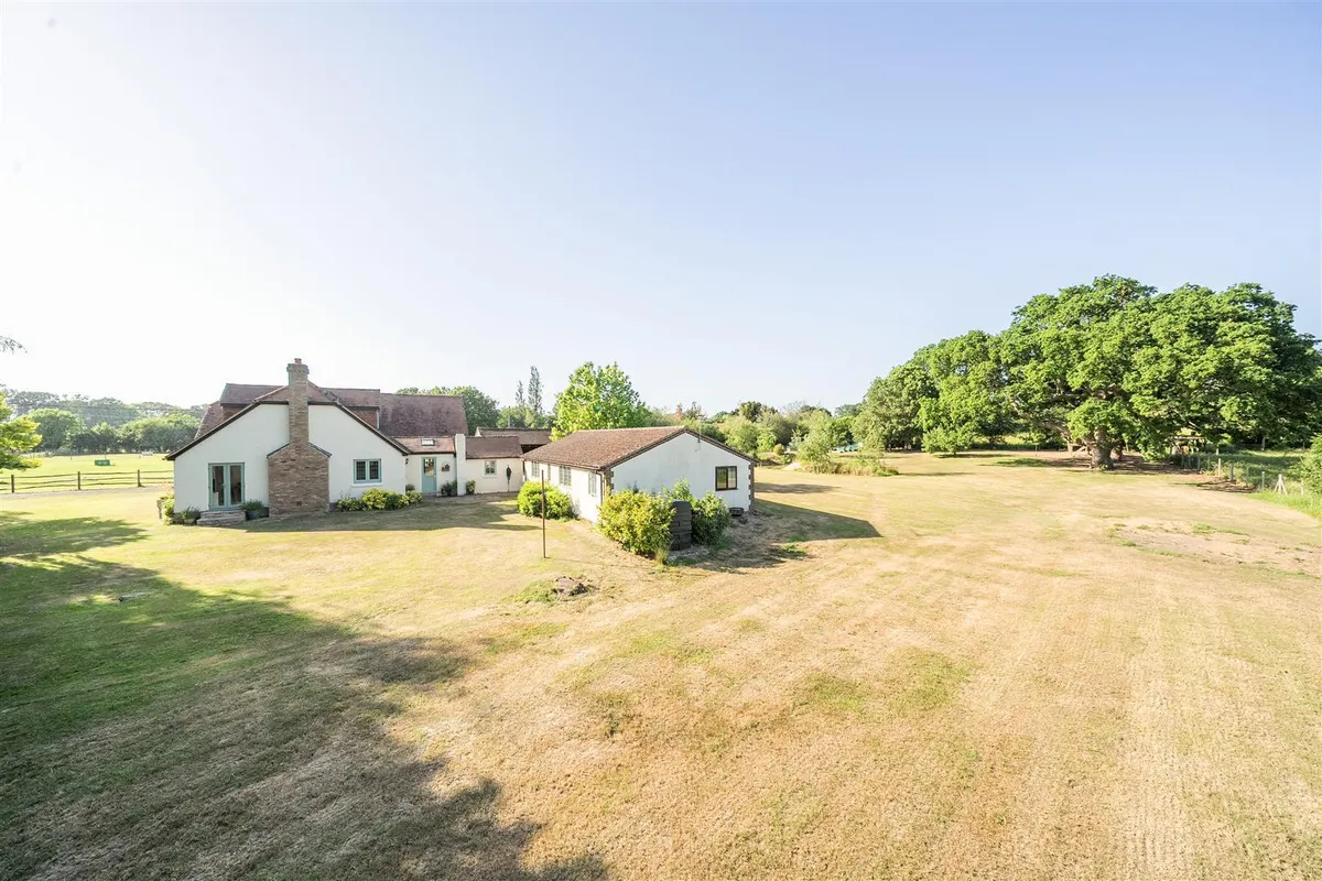 Staplehurst, Tonbridge, Kent