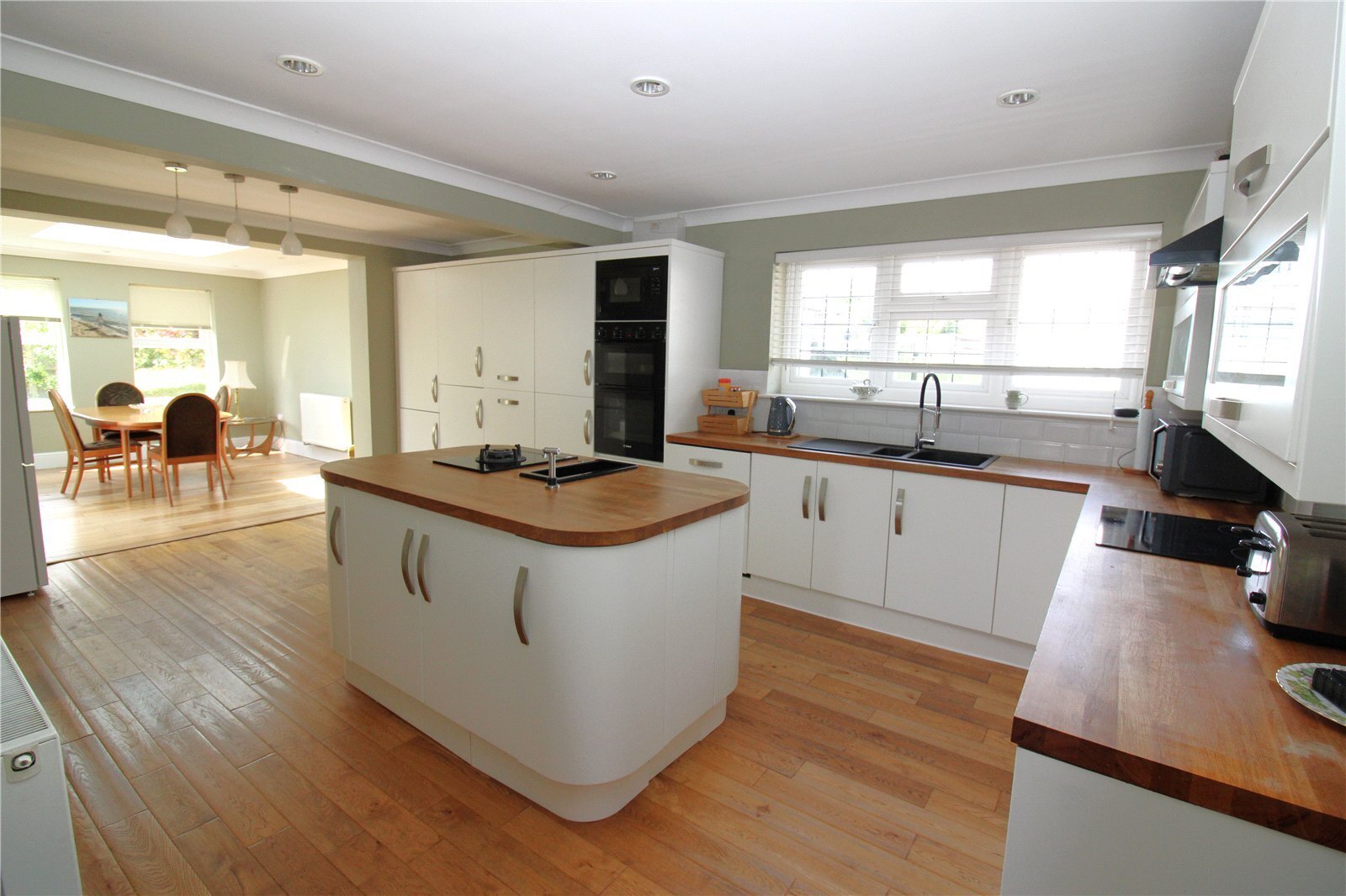 Place House Close, Fareham, Hampshire, PO15 Image 2